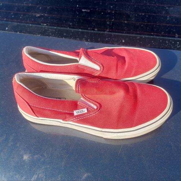Red vans slip on shoes unisex - Picture 3 of 8